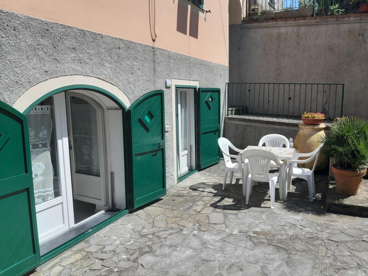 Appartamento Il Giardino Леванто Екстериор снимка